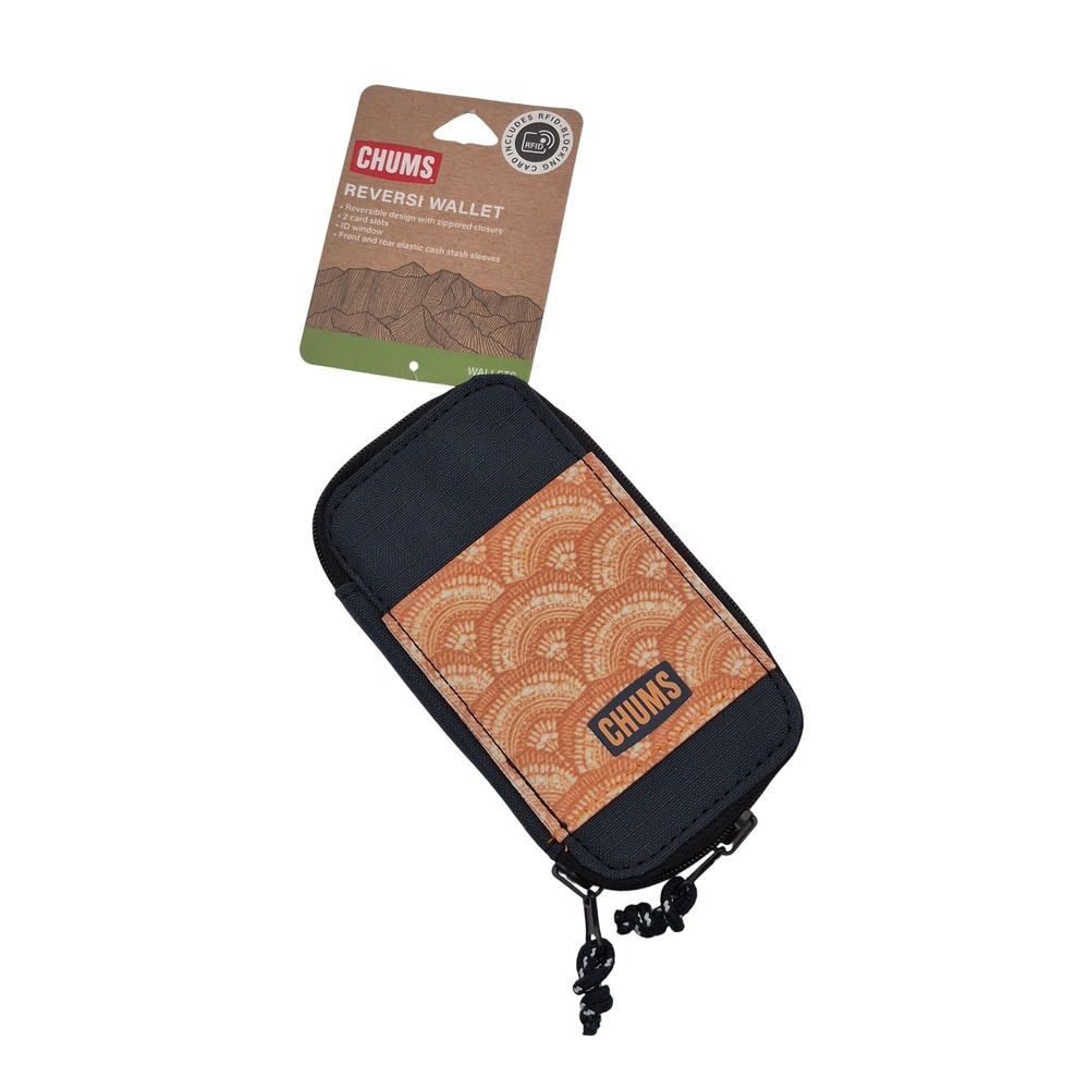 Chums Reversi Dual-Sided Reversible Zippered Retro Fan Navy Blue Wallet